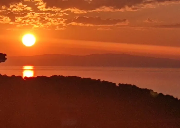 Sotiros Sunset House